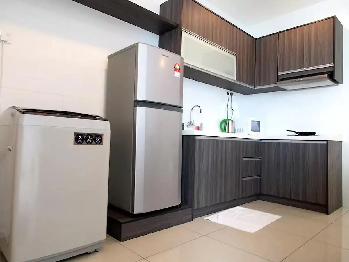 Mansion One Suites George Town 0*,  Malaysia