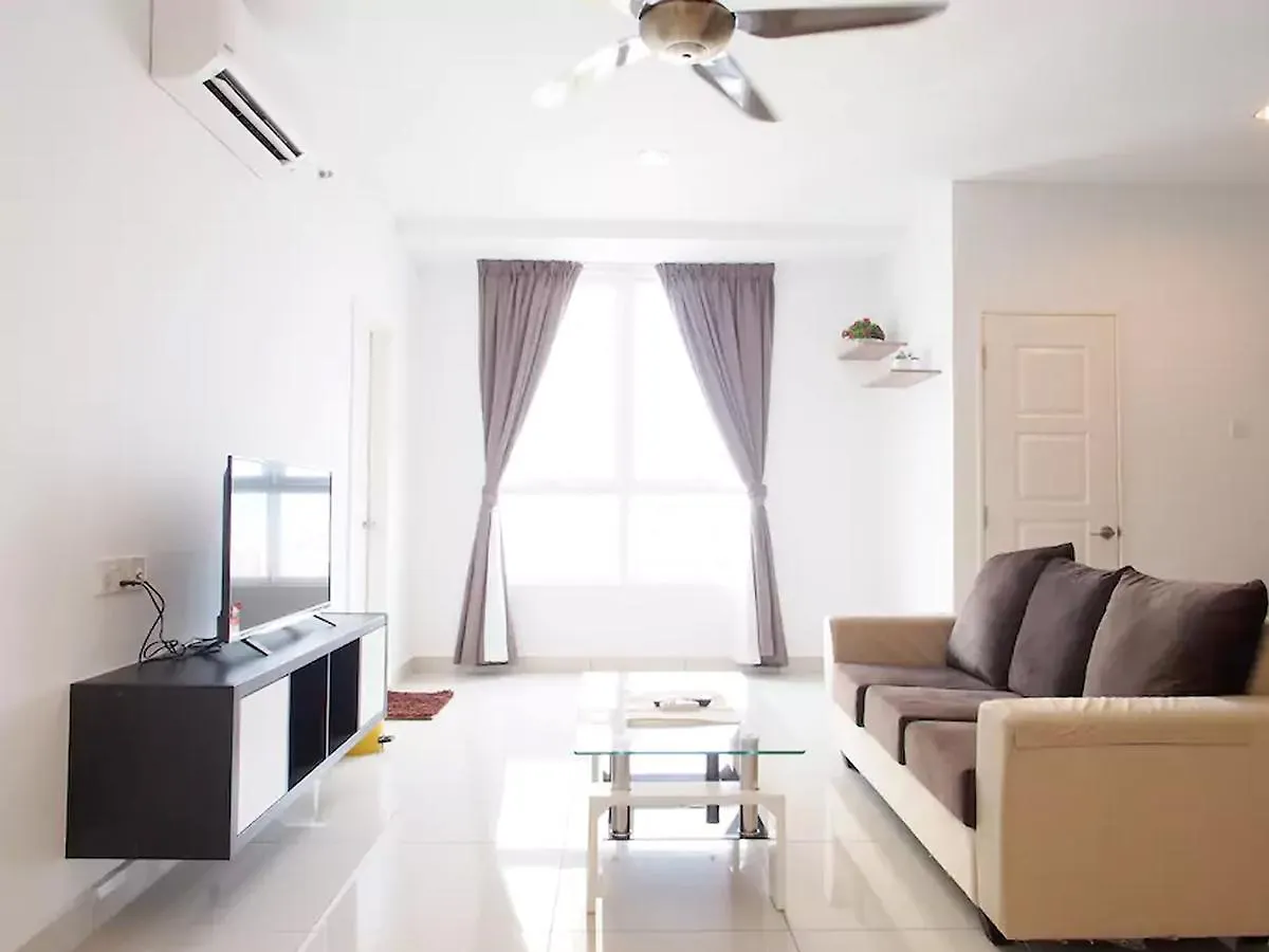 Mansion One Suites George Town Apartment