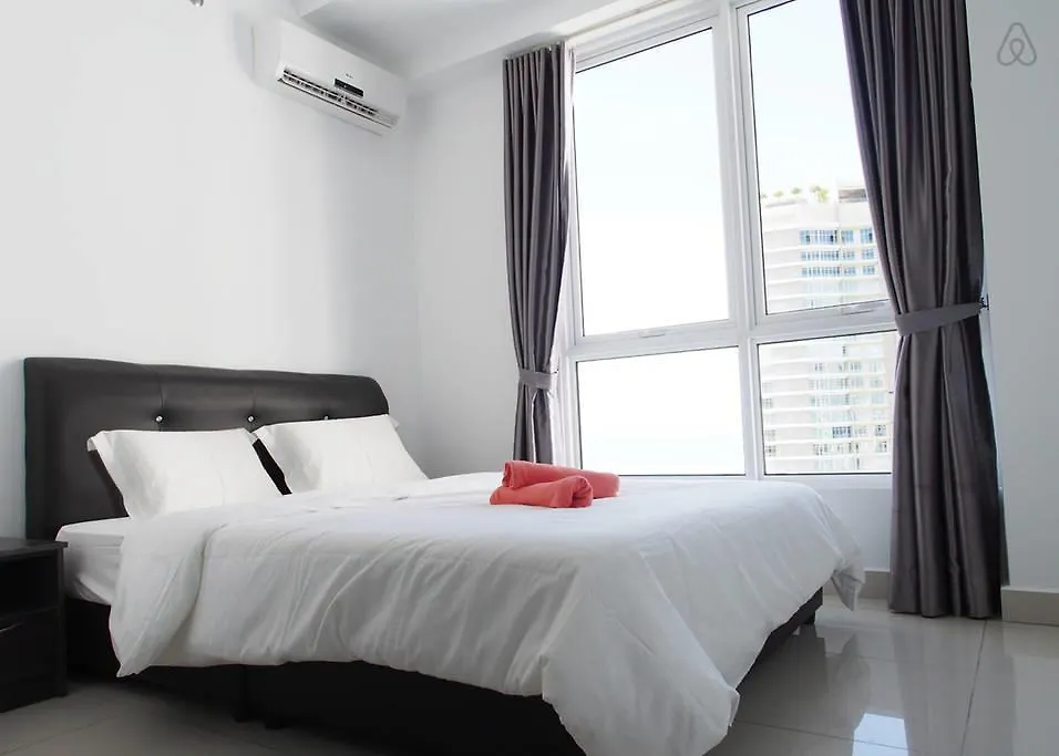 Mansion One Suites George Town Apartment